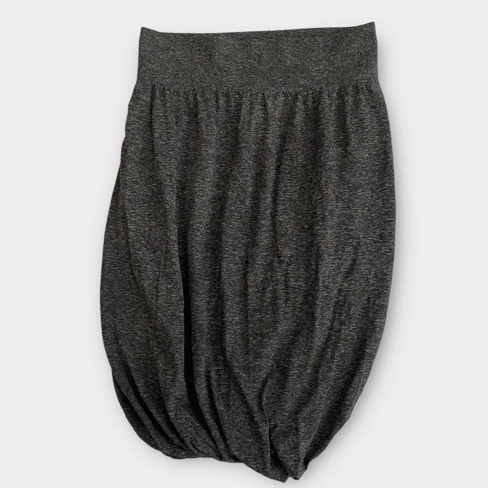 Lululemon Women’s Boulevard Bliss Skirt Size 8 Ruching Grey Stretch Athleisure